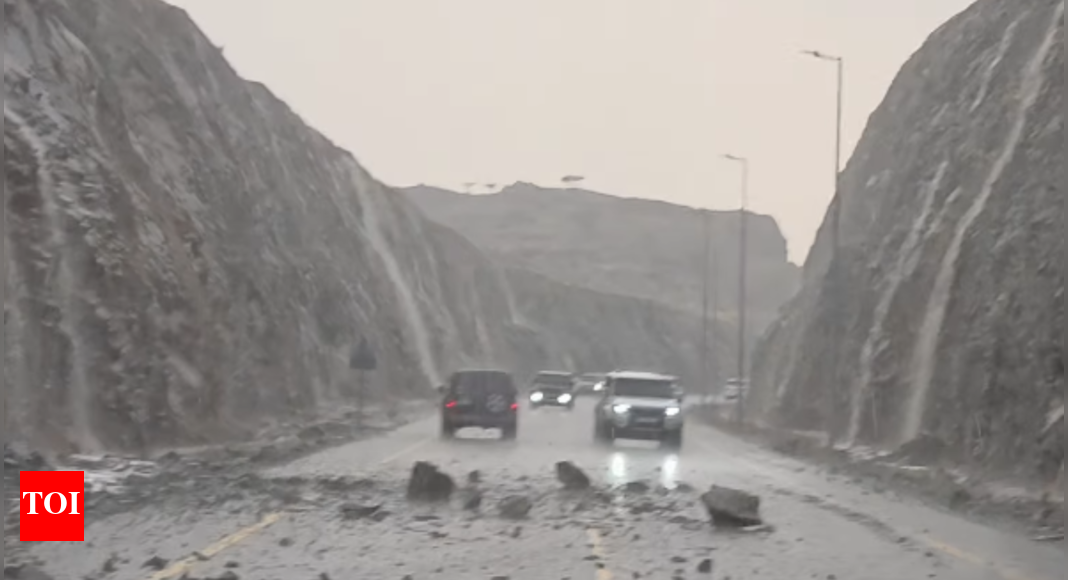 UAE faces rockfalls and road hazards after heavy rains in eastern region