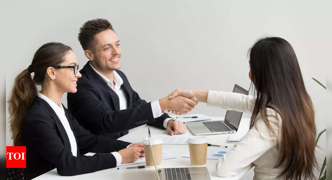 Top 5 Astrological Practices To Get Government Job