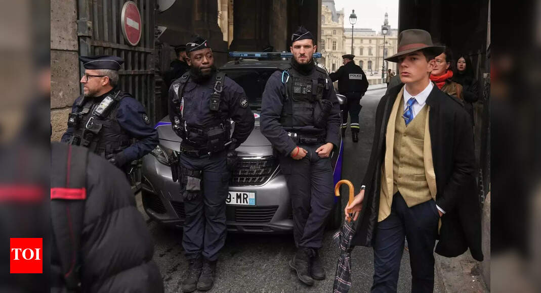 ‘French things’: Who is the fedora-hat detective investigating Louvre museum heist? Internet’s latest obsession