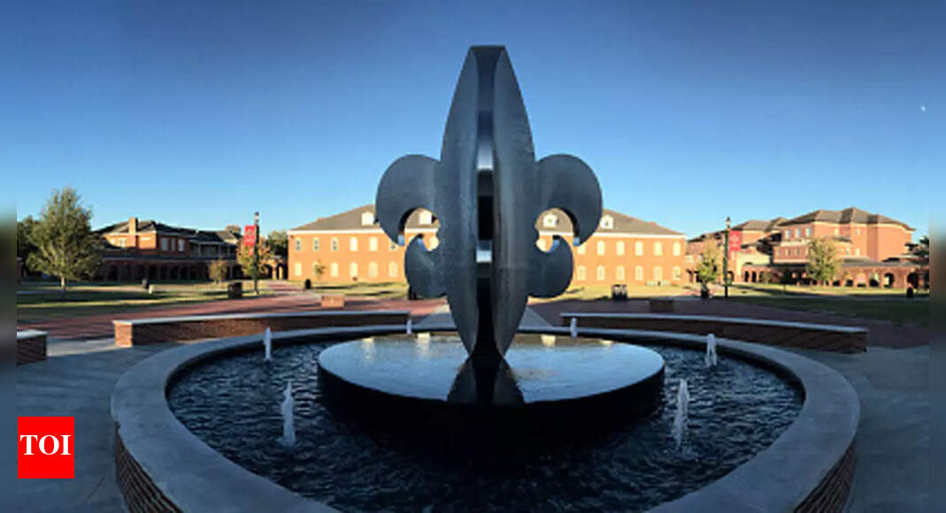 University of Louisiana at Lafayette announces layoff of 51 staff to reduce M recurring deficit