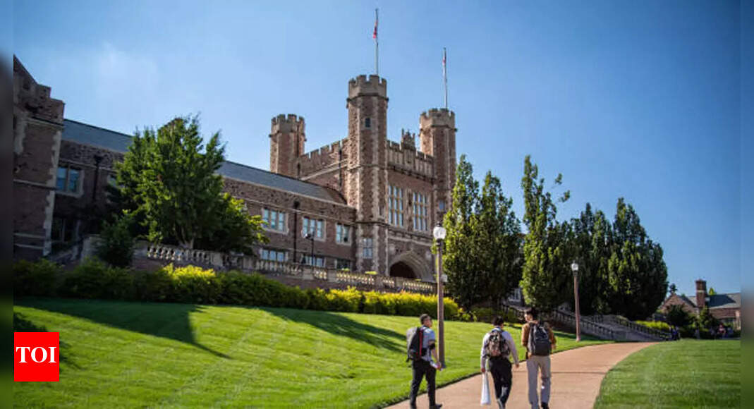 WashU medical school faces federal civil rights complaint over alleged DEI bias in admissions, residency, and hiring