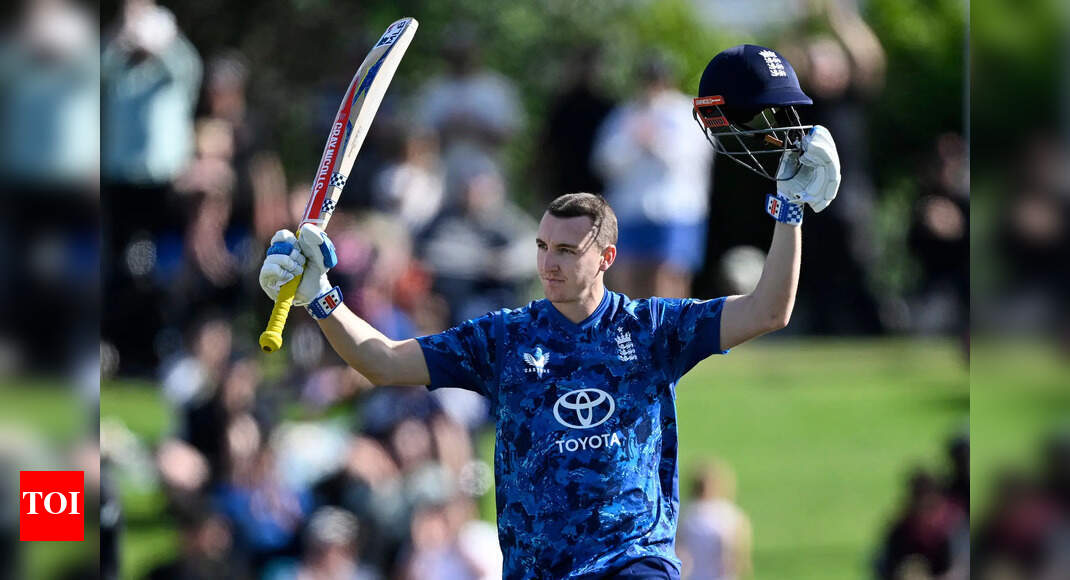 1st ODI: Harry Brook smashes 11 sixes, 135 runs to star in England rout of New Zealand | Cricket News