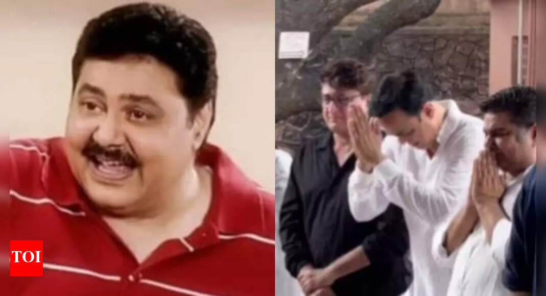 Deven Bhojani reveals why ‘Sarabhai Vs Sarabhai’ team sang theme song to Satish Shah’s pyre thus bidding an emotional farewell to him: ‘It may look mad, dark’ | Hindi Movie News
