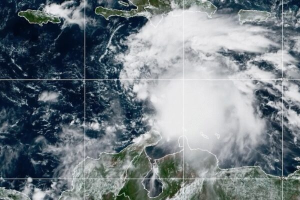 Melissa turns into major hurricane before Jamaica landfall