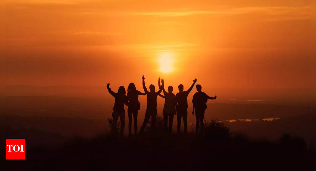 Zodiac Signs that Struggle to Maintain Friendship