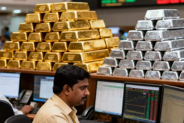 MCX trading halted! Exchange sees extended tech glitch; trading in gold and silver futures delayed