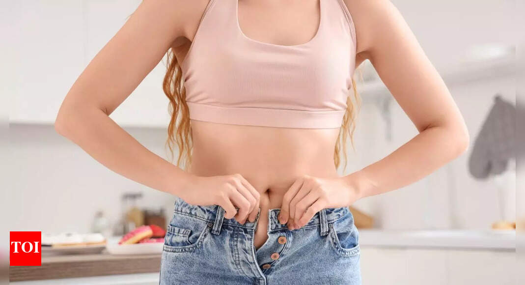 Can tight clothes make you sick? What experts say about posture, nerves and circulation |