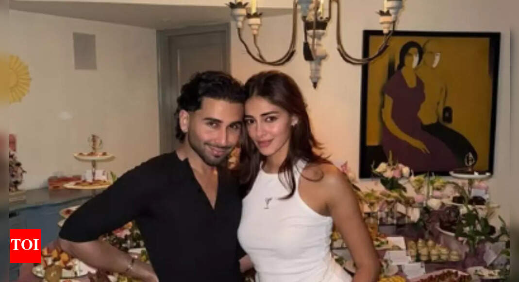 Orry Awatramani calls Ananya ‘Queen of the screen and the grazing table’ in adorable post