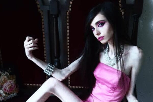 Influencer Eugenia Cooney’s rare Disney World sighting leaves fans heartbroken and questioning her well-being