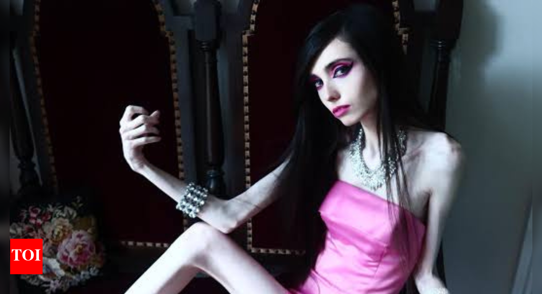 Influencer Eugenia Cooney’s rare Disney World sighting leaves fans heartbroken and questioning her well-being