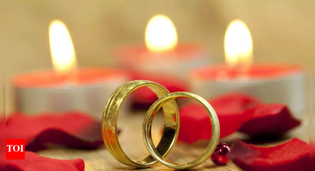 Shubh Muhurat in November 2025: Check Muhurat to plan your last minute Roka, Engagement and Wedding |