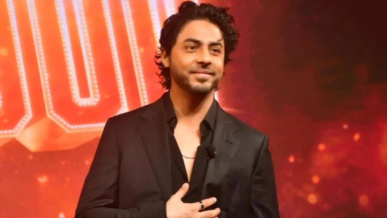 Rare family photos of ‘The Ba***ds of Bollywood’ director