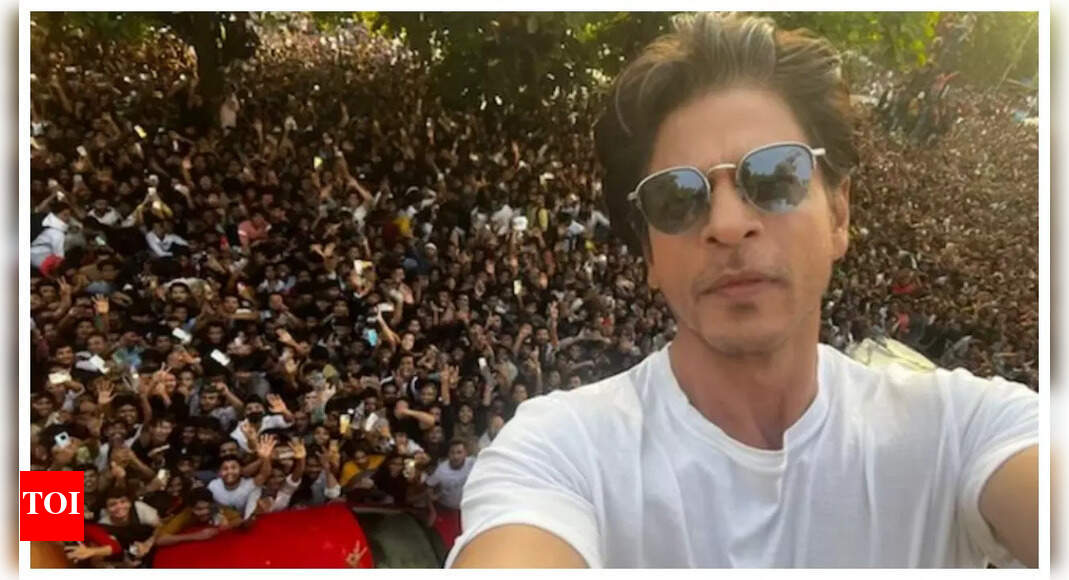 Shah Rukh Khan’s 60th birthday: Fans gather outside Mannat for superstar’s midnight appearance; Karan Johar, Farah Khan head to Alibaug
