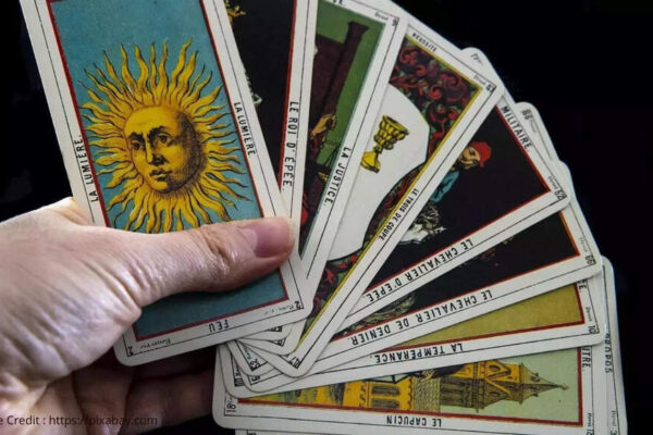 Tarot Cards Predictions Today, November 4, 2025: The universe speaks clearly, these zodiac signs will receive divine messages