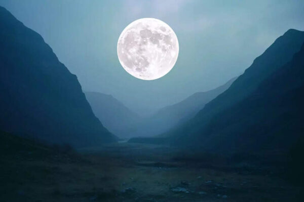 Beaver Super Moon 2025: When and How to Witness November Full Moon in India?