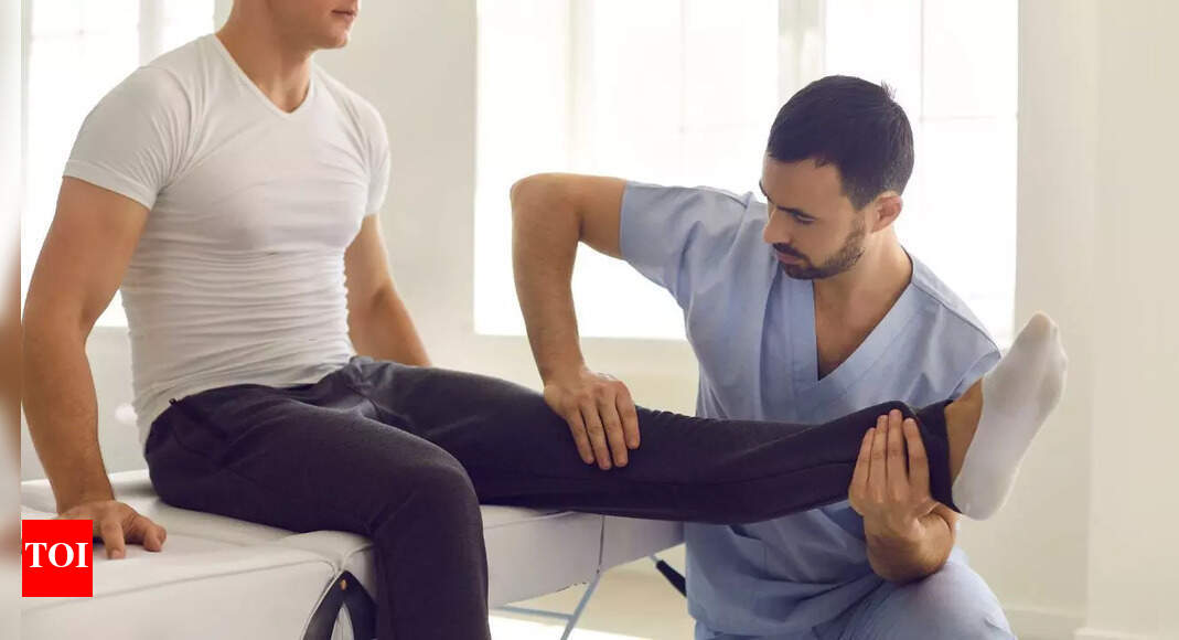 Scientists discover a gentle knee pain therapy that could replace surgery: Low-dose radiation offers a safer alternative |