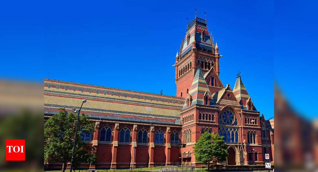 Harvard reviews grading system after report warns that A grades now make up most marks