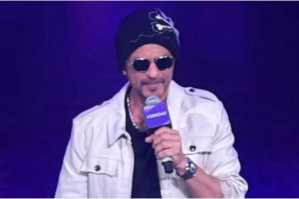 Shah Rukh Khan’s Rs 32 lakh luxury watch, Here’s the showstopper of his birthday bash |