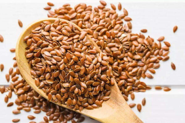 What is the best time to consume flaxseeds for maximum benefits? Nutritionist reveals expert tips |
