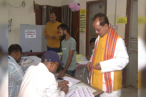 Bihar Deputy Chief Minister Vijay Kumar Sinha accused RJD supporters of attacking his convoy and hurling stones and cow dung. He reprimanded the Lakhisarai SP, calling him “weak and cowardly” for failing to control the situation and prevent voters from exercising their franchise. The SP stated tensions arose upon Sinha’s arrival. BJP’s Lakhisarai candidate Vijay Kumar Sinha casts his vote for first phase of Bihar Assembly elections NEW DELHI: Bihar deputy chief minister Vijay Kumar Sinha was seen reprimanding the Lakhisarai Superintendent of Police (SP) and demanding deployment of a “special force” after his convoy was attacked by people he claimed were supporters of the opposition Rashtriya Janata Dal (RJD).Click here for live updates of Bihar assembly polls phase 1“I am here in the village. The crowd is moving closer. I will sit here in protest,” Sinha said. “The SP is weak and cowardly. They are not allowing the deputy chief minister to proceed. The mob has hurled stones and cow dung.” Accusing Mahagathbandhan CM nominee Tejashwi Yadav’s party of orchestrating the attack, the BJP leader added, “These are RJD goons. Look at their hooliganism even before coming to power. They threatened my polling agent and turned him away as early as 6:30 am. They are preventing voters from stepping out. How can the SP claim that polling is being held peacefully? If anything happens, I will sit here and protest in this village.”Sinha further described the incident as a sign that the ruling National Democratic Alliance (NDA) was poised to return to power, and warned that bulldozers would be used against those responsible for the attack.”The goons are not letting me visit the village. Vijay Sinha is going to win…They turned away my polling agent and did not let him vote…Look at their hooliganism…This is 404 and 405 booth numbers of Khoriari village,” he stated.Lakhisarai SP Ajay Kumar later told reporters that the situation had been peaceful in the morning; however, tensions broke out when the deputy chief minister arrived and was confronted by some people.The Lakhisarai assembly constituency, a BJP stronghold, has been represented by Sinha since 2010. He is contesting again from the same seat in the ongoing Bihar assembly elections. Polling for 121 of the state’s 243 constituencies is underway in the first phase on Wednesday, while the second and final phase for the remaining 122 seats is scheduled for November 11. The counting of votes for both phases will be held on November 14.About the AuthorTOI News DeskThe TOI News Desk comprises a dedicated and tireless team of journalists who operate around the clock to deliver the most current and comprehensive news and updates to the readers of The Times of India worldwide. With an unwavering commitment to excellence in journalism, our team is at the forefront of gathering, verifying, and presenting breaking news, in-depth analysis, and insightful reports on a wide range of topics. The TOI News Desk is your trusted source for staying informed and connected to the ever-evolving global landscape, ensuring that our readers are equipped with the latest developments that matter most.”Read MoreEnd of ArticleFollow Us On Social MediaVideosSri Lankan Opposition Leader Backs India’s UNSC Seat, Calls It Recognition of Global Power ShiftBrazilian Model ‘Sweety’ Surfaces Online, Reacts to Rahul Gandhi’s Electoral Fraud Charge in HaryanaIndia’s Women World Cup Heroes Meet PM Modi, Ask About His Radiant Skin, Get Epic ‘25 Years’ AnswerPakistan’s Defence Minister Khawaja Asif Threatens War Against Taliban On Eve Of Afghan Peace TalksLalu Yadav, Family Cast Votes as First Phase of Bihar Polling Gets Underway“7-8 Planes Down…” Trump Repeats Ceasefire Claims On India-Pak War‘Warning To Trump & Racist MAGA Ahead Of 2026 Midterms’: Ex-Diplomat On Mamdani’s NYC Mayoral WinBangladesh Govt Halts Zakir Naik’s Entry, Says ‘Will Allow After Elections’Civic Woes, Star Candidate And High-Stakes Contest: Ground Report From Chapra Ahead Of Bihar PollsBihar Polls: RJD Gains Ground in Sitamarhi as Locals Voice Frustration Over Jobs and Governance123 Photostories  Lord Vishnu Avatars Based On Your Birth DateFloral fragrance? Not quite! 7 foul smelling flowers from across the worldRevealed: How engineers in Mumbai overcame daunting challenges to bring Byculla’s Rs 287 cr cable-stayed bridge to lifeSee how the Lucknow–Kanpur expressway is transforming a two-hour struggle into a smooth 70-minute ride7 lesser-known non-vegetarian dishes of BiharSee the viral plane video that exposes Delhi’s pollution crisis compared to Vienna’s clean airBrain health expert ranks 10 foods for a sharp mind, and the right way to add them to our dietMeet the actress who once earned Rs 30 selling coffee and is now worth Rs 200 crore with five National Awards to her nameSitting at your desk all day? 7 best exercises to sneak into your hectic workdaySitting too long? 3 exercises to keep your hips strong and pain-free123Hot PicksStock market holidayBank HolidayBihar Election 2025Gold rate todaySilver rate todayPublic Holidays NovemberBank Holidays NovemberTop TrendingShane Bieber WifeBlue Jays Wives Emotional WivesGhazala Firdous HashmiFake Online TradingMLB World Series ChampionsMath Problem Solving StrategiesBengaluru AirportSaudi Arabia Makkah Grand MosqueVanessa BryantCarolina Panthers