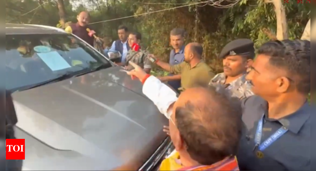 Bihar deputy CM Vijay Kumar Sinha and RJD MLC Ajay Kumar engaged in a heated exchange during the first phase of elections. Sinha alleged his convoy was attacked with cow dung, while Kumar accused Sinha of intimidating voters. Both leaders traded insults, with Sinha blaming Kumar’s men for stopping their vehicle and engaging in hooliganism.  NEW DELHI: The Phase 1 of Bihar Assembly elections on Thursday witnessed another chaos involving deputy CM Vijay Kumar Sinha, after a heated argument broke out between him and RJD MLC Ajay Kumar. This came after Sinha, earlier in the day, accused RJD of attacking his convoy with “slippers and cow dung” in his assembly constituency of Lakhisarai.The two leaders were seen hurling abuses at each other as their convoys came face-to-face. As the RJD MLC accused Sinha of being a “criminal”, alleging that he was trying to intimidate voters, Sinha hit back, calling Kumar a “failed leader” and “drunk.” The latter dismissed the “drunk” charge, saying that it was “Mahua” (local liquor).Later, Sinha blamed Kumar for the quarrel accusing his men of stopping their car and “resorting to hooliganism”.Bihar Polls: RJD Gains Ground in Sitamarhi as Locals Voice Frustration Over Jobs and Governance “His people stopped our car and resorted to hooliganism. He is distraught because he has lost the election. Vijay Sinha’s chapter is closed. He was not attacked. He had been trying to stage this drama for several days,” Sinha said.Sinha alleged that his car was attacked by people, who chanted “Murdabad” and “threw stones”.”These are the goons of RJD. Satta mein aa rahi hai NDA isliye inke chhati pe bulldozer chalega. The goons are not letting me visit the village. Vijay Sinha is going to win…They turned away my polling agent and did not let him vote…Look at their hooliganism…This is 404 and 405 booth numbers of Khoriari village,” he said.Reacting to the alleged incident, CEC Gyanesh Kumar directed the DGP to take “immediate action”. “No one will be allowed to take the law into their own hands. Strict action will be taken against the miscreants,” PTI reported citing an official, quoting Kumar.About the AuthorTOI News DeskThe TOI News Desk comprises a dedicated and tireless team of journalists who operate around the clock to deliver the most current and comprehensive news and updates to the readers of The Times of India worldwide. With an unwavering commitment to excellence in journalism, our team is at the forefront of gathering, verifying, and presenting breaking news, in-depth analysis, and insightful reports on a wide range of topics. The TOI News Desk is your trusted source for staying informed and connected to the ever-evolving global landscape, ensuring that our readers are equipped with the latest developments that matter most.”Read MoreEnd of ArticleFollow Us On Social MediaVideosINS Ikshak Commissioned With 80% Indigenous Tech, New Hydrographic Survey Vessel Joins Indian NavyDonald Trump’s Trade Weapon Tested: US Supreme Court Weighs Limits of Emergency Powers, Authority’BIG ZERO’: PM Modi Takes Massive Dig At RJD, Cong’s ‘Jungle Raj’ Report Card for Bihar in ArariaIndians Trapped In Myanmar’s KK Park Cyber Scam Hub Finally Being Repatriated By Air ForceSri Lankan Opposition Leader Backs India’s UNSC Seat, Calls It Recognition of Global Power ShiftBrazilian Model ‘Sweety’ Surfaces Online, Reacts to Rahul Gandhi’s Electoral Fraud Charge in HaryanaIndia’s Women World Cup Heroes Meet PM Modi, Ask About His Radiant Skin, Get Epic ‘25 Years’ AnswerPakistan’s Defence Minister Khawaja Asif Threatens War Against Taliban On Eve Of Afghan Peace TalksLalu Yadav, Family Cast Votes as First Phase of Bihar Polling Gets Underway“7-8 Planes Down…” Trump Repeats Ceasefire Claims On India-Pak War123PhotostoriesHow to control uric acid: 5 morning habits to keep it in check naturallyHow to grow juicy Plums in your balcony garden; step-by-step guidelinesElle Fanning to Kareena Kapoor: 5 best celebrity looks of the dayAdding these two cooking essentials may help in making less oily and non-greasy PoorisBollywood tales of change and courage that define coming of ageFrom feeling nervous to wearing matching outfits; Yuvika Chaudhary and Prince Narula share moments as they reveal daughter Ekleen’s faceBigg Boss Tamil 9 contestants’ salary: Here’s how much money VJ Paaru, Divya, Diwakar, Kani and others charging per weekLord Vishnu Avatars Based On Your Birth DateFloral fragrance? Not quite! 7 foul smelling flowers from across the worldRevealed: How engineers in Mumbai overcame daunting challenges to bring Byculla’s Rs 287 cr cable-stayed bridge to life123Hot PicksStock market holidayBank HolidayBihar Election 2025Gold rate todaySilver rate todayPublic Holidays NovemberBank Holidays NovemberTop TrendingOumar KaneBlue Jays Wives Emotional WivesGhazala Firdous HashmiFake Online TradingMLB World Series ChampionsMath Problem Solving StrategiesBengaluru AirportSaudi Arabia Makkah Grand MosqueVanessa BryantCarolina Panthers