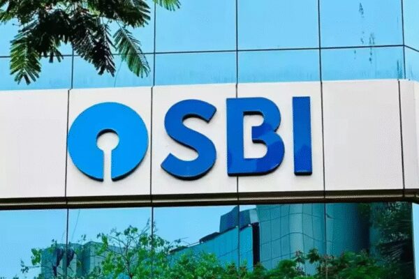 SBI stock price outlook: Bank profit rises 10% to Rs 20,160 cr; analysts see up to 20% upside after strong Q2 — should you buy?