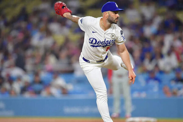 MLB trade rumors: Los Angeles Dodgers could resign  million ex Chicago Cubs champion to bolster squad and improve title odds
