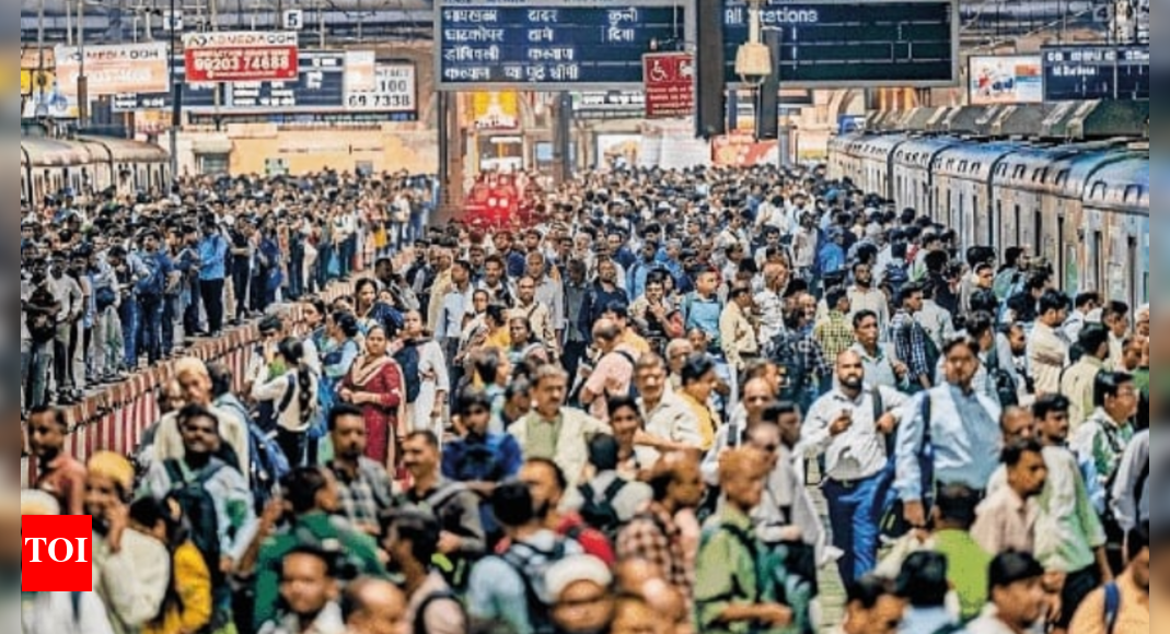Mumbai rail chaos: 2 killed, 3 injured as local train ploughs through protesters at CSMT; stir was against FIR on engineers