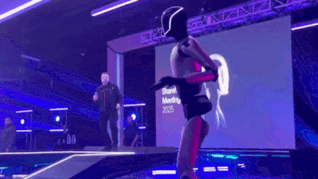 Moments after  trillion pay nod: Tesla CEO Elon Musk breaks into dance with robot — who did it better?