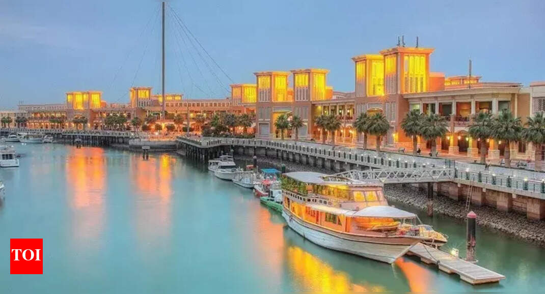 Kuwait: Ministry of Finance closing famous shark market, tenants must vacate by January 31st, 2026