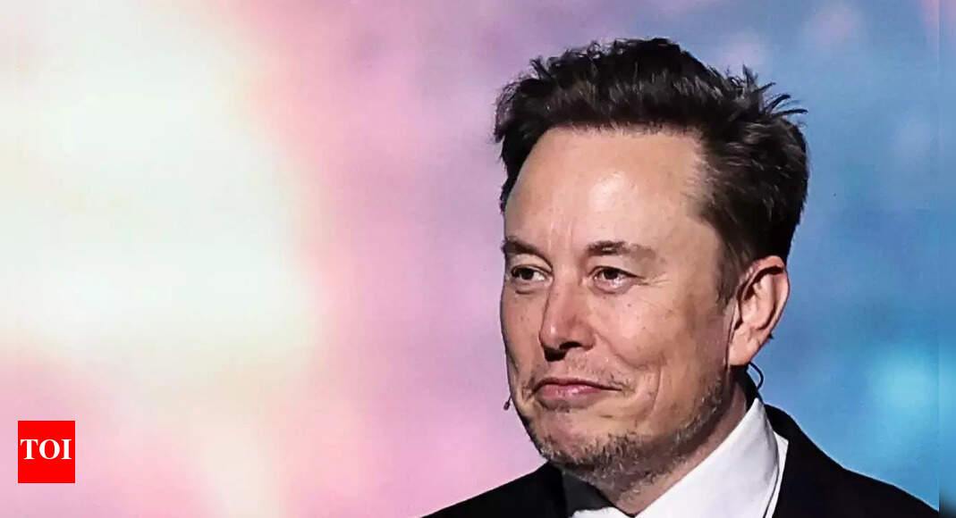 ‘It’ll be something cool’: Elon Musk promises of moon buggies, humanoid robots after  trillion Tesla payday