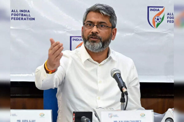 Who showed interest in AIFF’s tender for ISL commercial rights before backing out? | Football News