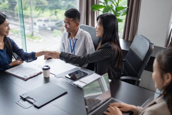 America’s uneasy job market: Why worker confidence is crumbling amid layoffs and shutdowns