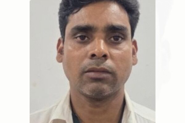 Honest auto driver returns passenger’s gold ornaments worth Rs 16L | India News