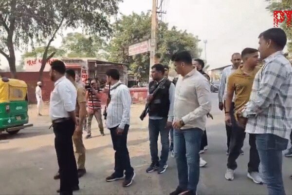 NEW DELHI: Jammu and Kashmir Police has recovered large quantity of IED-making material & ammunition during investigation from Haryana’s Faridabad.According to officials, 360 kg of ammonium nitrate was recovered on Sunday .During a press conference, Faridabad police commissioner Satender Kumar said that cops also nabbed a doctor named Muzammil.”It is an ongoing joint operation between Haryana police and J&K police. An accused, Dr Muzammil, was nabbed. 360 kg of inflammable material is recovered yesterday, which is possibly ammonium nitrate. It is not RDX,” Faridabad CP said.”The operation is still underway. The nabbed accused taught at the Al-Falah University here,” he added.Kumar further said that 1 assault rifle with 3 magazines and 83 live, one pistol with 8 live rounds, two empty cartridges, two additional magazines, 8 large suitcases, 4 small suitcases were also recovered from the site.”One assault rifle with 3 magazines and 83 live rounds, one pistol with 8 live rounds, two empty cartridges, two additional magazines, 8 large suitcases, 4 small suitcases and a bucket from which approx 360 kgs of inflammable material has been recovered,” he said.”It is suspected to be ammonium nitrate. 20 timers with batteries, 24 remotes, approx 5 kgs of heavy metal, walkie-talkie sets, electric wiring, batteries and other contraband material have been recovered. It is not RDX…It is not AK-47, it is assault rifle. It is like AK-47 but slightly smaller than it. But it is not AK-47,” he added.(This is a developing story)About the AuthorTOI News DeskThe TOI News Desk comprises a dedicated and tireless team of journalists who operate around the clock to deliver the most current and comprehensive news and updates to the readers of The Times of India worldwide. With an unwavering commitment to excellence in journalism, our team is at the forefront of gathering, verifying, and presenting breaking news, in-depth analysis, and insightful reports on a wide range of topics. The TOI News Desk is your trusted source for staying informed and connected to the ever-evolving global landscape, ensuring that our readers are equipped with the latest developments that matter most.”Read MoreEnd of ArticleFollow Us On Social MediaVideosDoctor Linked To ISIS-Khorasan Held For Plotting Ricin Mass Attack Across Major Indian CitiesRafales Roar, Tejas Soars, And Surya Kiran Dance Across Brahmaputra In IAF’s Guwahati Air Show’We Can’t Breathe’: Activists, Parents, Kids Held During Delhi Clean-Air Protest At India GateRiga Sugar Mill Revival: Locals Speak On Change And Challenges Ahead Of Bihar PollsPrez Murmu Pushes For Oil, Critical Minerals, Tech Cooperation During Angola Visit; Key MoUs signed‘Modi, Shah, Gyanesh Fear Gen Z’: Rahul Gandhi Hits Out Over ‘Vote Theft’ At Bihar RallyTeen Shoots Classmate With Father’s Pistol At Posh Gurugram Society; Victim Critical‘Peeping Into Our Residence’: Aaditya Thackeray Slams MMRDA After Drone Spotted Near Matoshree‘India Is A Continental And Maritime Power, Holds Key Role In Indian Ocean Region’: CDS Anil ChauhanPM Modi Unveils ₹8,000 Crore Projects to Boost Uttarakhand’s Infrastructure123Photostories7 beautiful truths about a father’s love you only understand later in lifeManifest financial growth: Manifestation guru Mitesh Khatri’s guide on how to triple your salary with affirmationsWaking up with a dry, parched throat every morning? 6 reasons why it may be happening and how to cure itLucknow’s Rs 315-Crore Green Corridor Flyover: LDA to Build 2.3-Km La Martiniere–G-20 Road Link Over Gomti River for Faster Travel to Shaheed PathHow Millie Bobby Brown is setting boundaries as a young mom5 timeless eating rituals from Indian wisdom5 most deadly TikTok challenges that one should never tryWinnie-the-Pooh to turn 100 soon: Here’s what it has taught kids over the yearsNatural Ozempic in the body? Science has found a way to produce GLP-1 inside the body for lasting weight lossBollywood twin comedies from Judwaa to Duplicate filled with chaos, laughter, and double trouble123Hot PicksStock market holidayBank HolidayBihar Election 2025Gold rate todaySilver rate todayPublic Holidays NovemberBank Holidays NovemberTop TrendingHafiz SaeedHailee SteinfeldVanessa BryantMarshawn Kneelands GirlfriendFortnite OG Butterfly Live EventCharlie KirksJuan SotoCandace OwensMLB Trade RumorsMatt Hardy