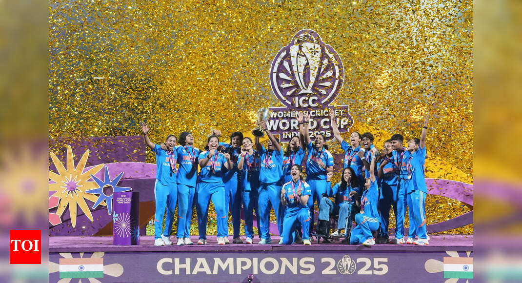 ‘Don’t fall for fake promises’: Sunil Gavaskar warns India’s World Cup-winning women’s team