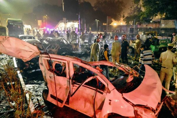 Red Fort car blast: Delhi, Uttar Pradesh, Maharashtra on high alert; directives issued for religious sites, sensitive districts & border areas | India News