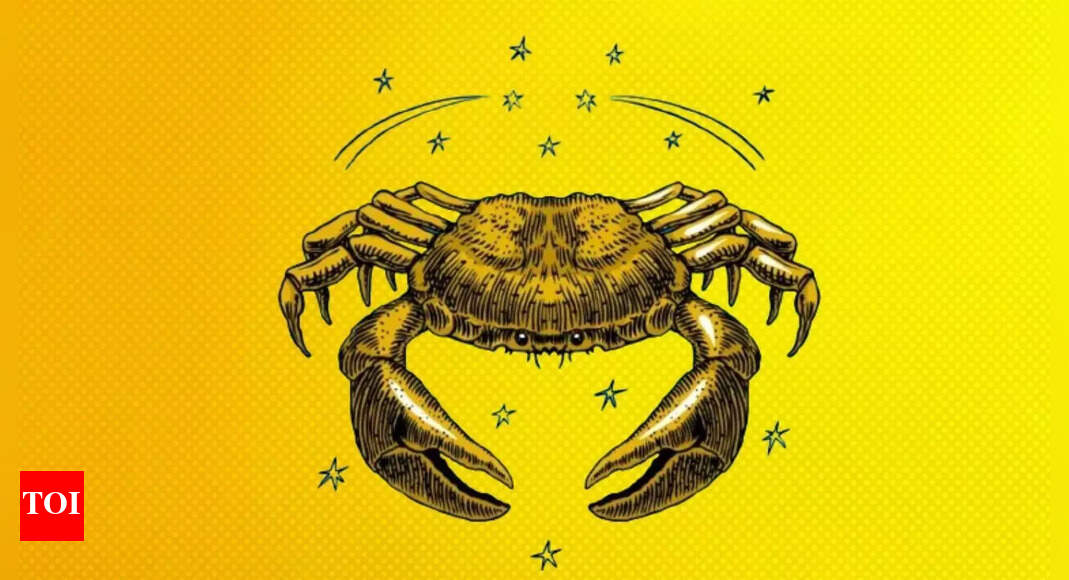 Cancer Horoscope for Jupiter Retrograde 2025: If You Don’t Choose Yourself, No One Else Will