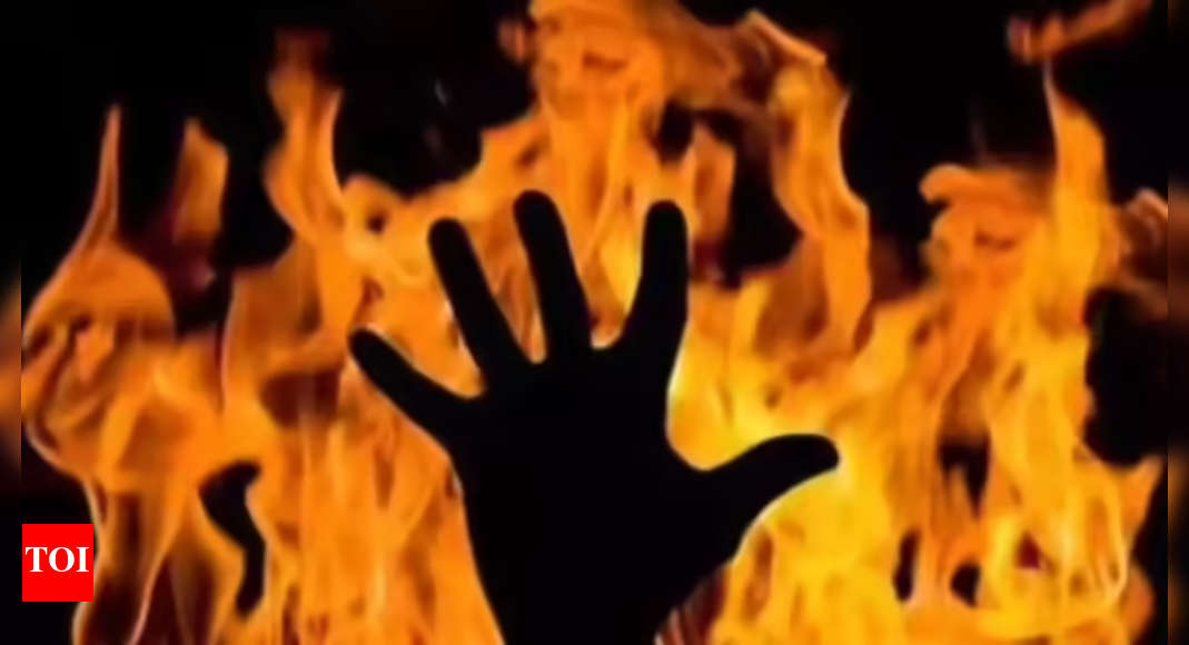 . JAMMU: A 55-year-old man was found completely engulfed in flames on the outskirts of Jammu. Police along with residents doused the flames and rushed him to the govt medical college for treatment.Residents spotted Puran Chand, of RS Pura, burning near Ring Road in Kotli Mian Fateh under Miran Sahib police station. Police have registered a case and are probing the circumstances that led to the incident, officials said. A forensic team also visited the location to collect evidence.“Authorities have requested the public and media to refrain from speculations and wait for an official statement,” a police officer said.End of ArticleFollow Us On Social MediaVideosPM Modi Expresses Grief Over Delhi Blast, Amit Shah Reviews Security MeasuresTerror Angle in Delhi Blast Not Ruled Out: PM Modi Briefed, Home Minister Amit Shah Calls NIA, NSG‘Never Heard Such an Explosion’: Locals Recall Shock and Panic After Delhi BlastCar Blast Near Delhi’s Red Fort Leaves 8 Dead, Several Injured; City on High AlertPM Modi’s Bhutan Visit Turns Spiritual As Tobgay Calls Him Brother, Nation Awaits Global PrayerFaridabad Terror Plot: Woman Doctor Arrested After AK-47 Recovery, Experts Hint at Pakistan LinkMassive Car Explosion Near Delhi’s Red Fort Hours After Faridabad Terror Plot bust, Many DeadBJP Hits Out at Congress for Sidelining Tharoor After Advani Birthday WishPM Modi To Join Global Peace Prayer Festival As India-Bhutan Ties Reach New HeightsTop Bengaluru Jail Official Transferred, 2 Suspended After Viral Videos Spark Outrage123PhotostoriesNo gym needed: 7 effective home exercises to burn belly fatThese 5 animals are the largest to have roamed the Earth (One is still lives today)From heated arguments with VJ Paaru to special moments with FJ: Evicted contestant Praveen Raj’s Bigg Boss Tamil 9 journey4 foods to combine with Kiwi for a power-packed breakfast4 reasons to use Kusha Grass in daily puja ritualsDelhi Red Fort car blast: How a sudden explosion turned Delhi evening into chaos and fear5 trending Mangalsutra design ideas every modern bride should know about6 reasons why the humble bathua deserves a place of respect in global kitchens10 baby names that mean happiness in different languagesExclusive – From being a part of creative team to working with Shah Rukh Khan in Dil Toh Pagal Hai: Balvinder Singh Suri aka Roshan Sodhi of Taarak Mehta Ka Ooltah Chashmah on his journey123Hot PicksBihar Election CandidatesBihar Election ConstituenciesBihar Election 2025Gold rate todaySilver rate todayPublic Holidays NovemberBank Holidays NovemberTop TrendingRed Fort blastDonald TrumpDelhi Car BlastSimone BilesMichael Willis Cause of DeathCharlie KirksJordon HudsonCandace OwensMatthew GoldenDennis Hildeby