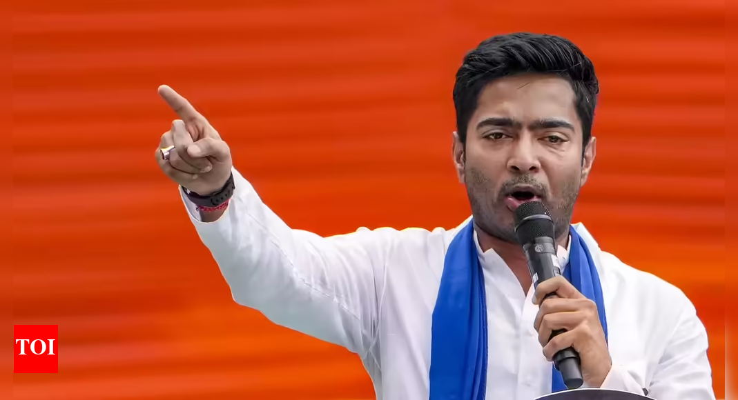 ‘Pride of Bengal’: TMC felicitates same-sex couple | India News