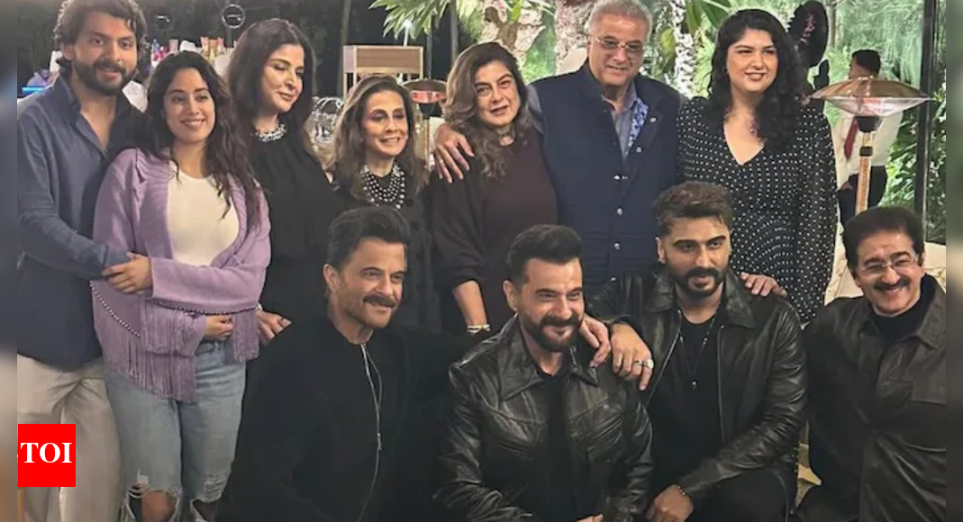 Boney Kapoor’s 70th birthday: Sanjay Kapoor shares family photo, Janhvi Kapoor and Shikhar Pahariya’s PDA steals spotlight