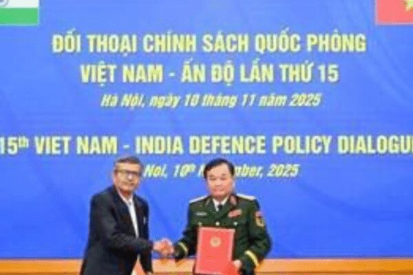 India & Vietnam to step up defence cooperation