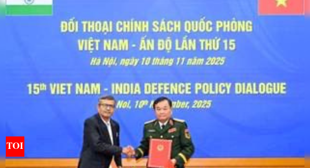 India & Vietnam to step up defence cooperation