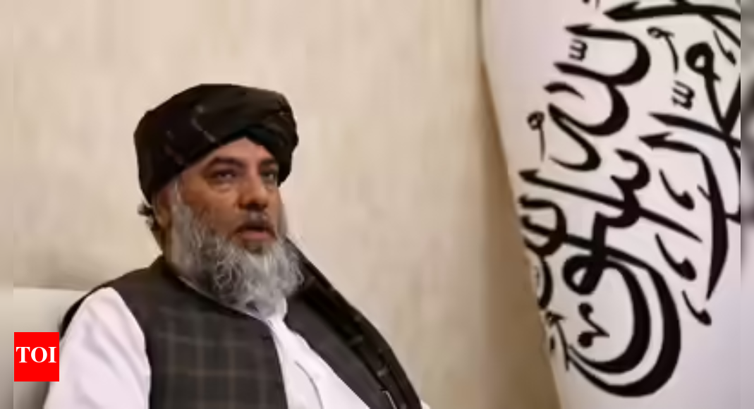 Border clashes escalate: Afghanistan blames Pakistan for closures; 0 million trade loss prompts search for new routes
