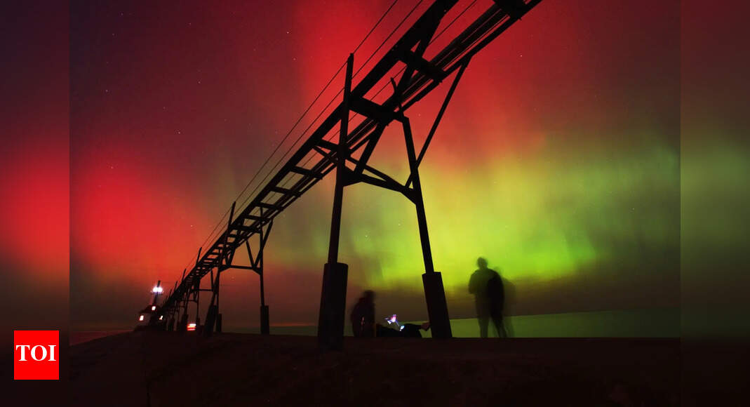 Northern Lights Stun America: Rare Aurora Borealis lights up skies from Texas to New York