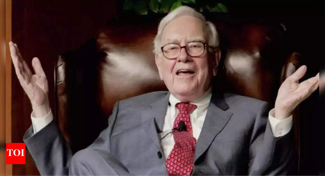 Warren Buffet’s final annual letter has message on CEO pay packages, including Elon Musk’s; writes: Sought to embarrass CEOs by …
