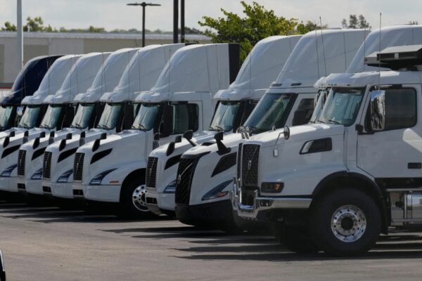 California revokes 17,000 commercial driver’s licenses for immigrants