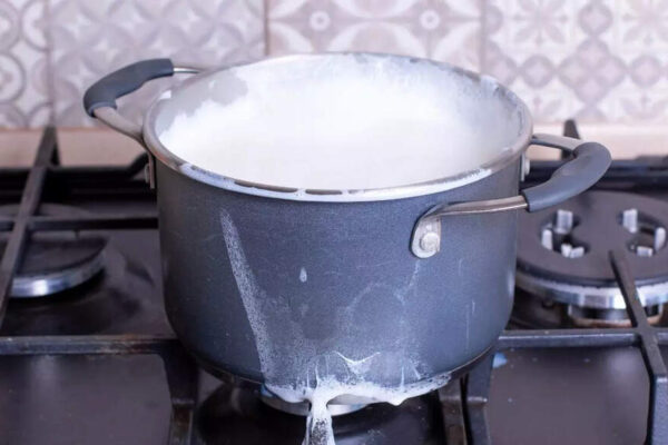 STOP boiling milk wrong: This one trick prevents every spill