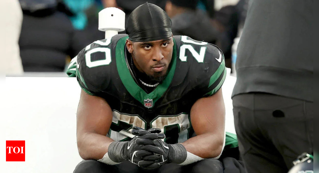 Will Breece Hall play against the New England Patriots tonight? Latest injury update on the popular New York Jets running back