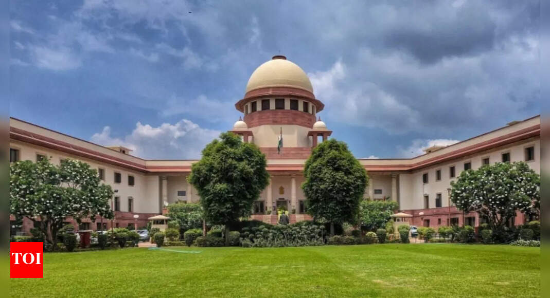 ‘Delhi air hazardous’: SC judge asks lawyers to appear in virtual mode | India News